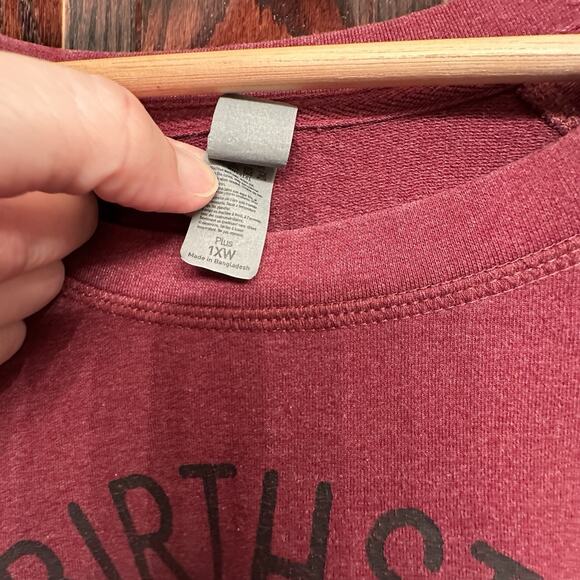 Women’s 1X Graphic Sweatshirt Maroon Pullover “My Birthstone Is A Coffee Bean” - Picture 4 of 5